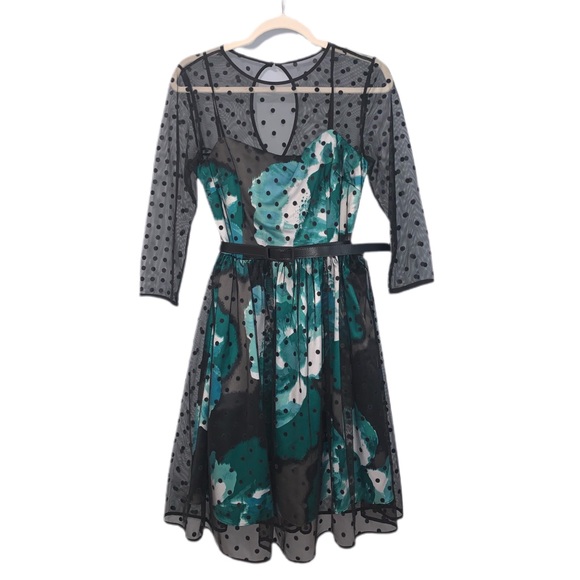 Dress - Picture 4 of 6